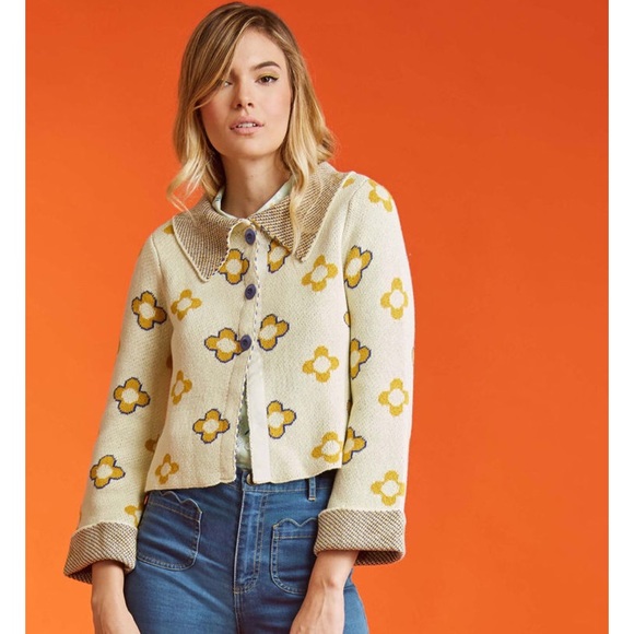 ISO- somethin swingy cardigan